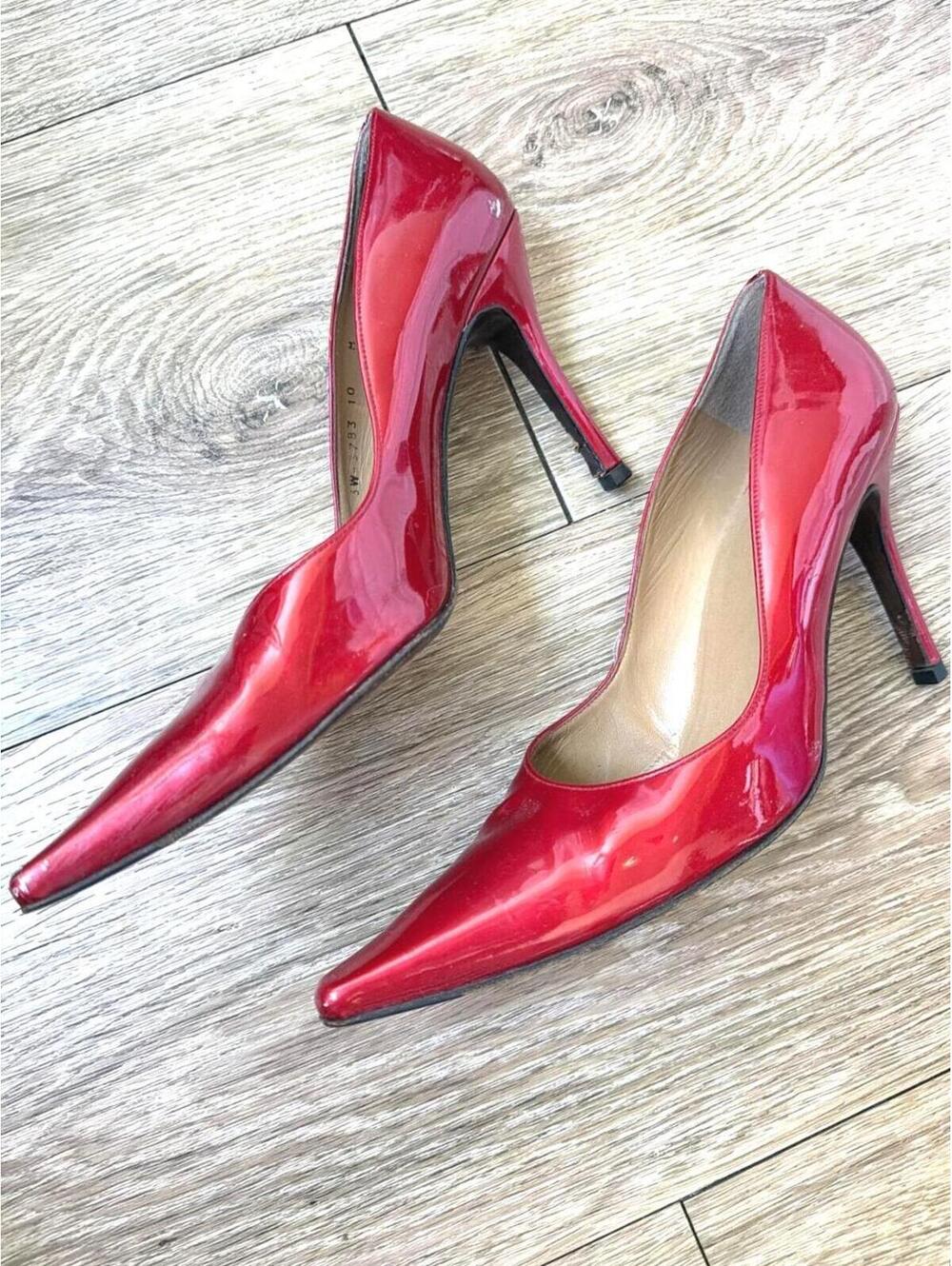 Vintage Stuart Weitzman Red Patent Heels 9.5